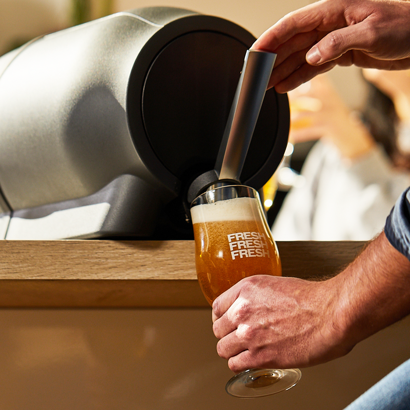 What is Draught Beer? Draught vs Draft Beer Explained